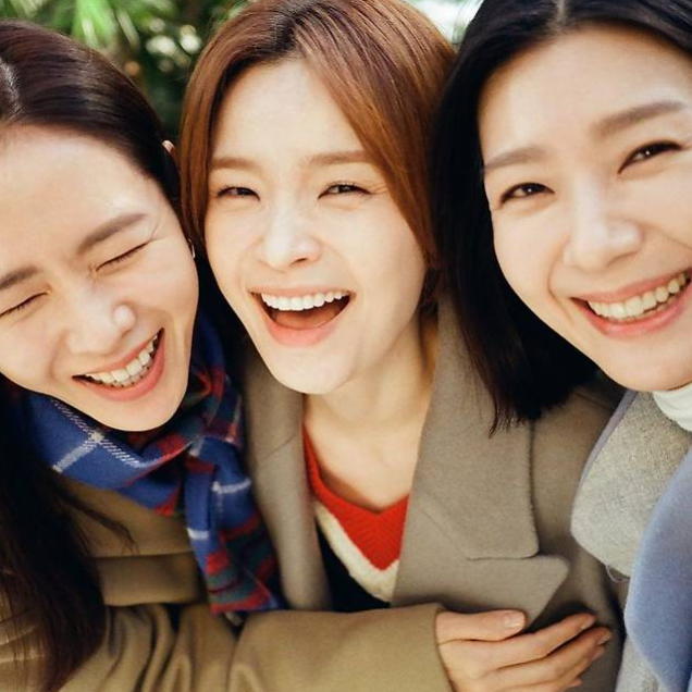 결혼 10년 차라고요 과거 관계까지 다시 주목받는다 이미지 3