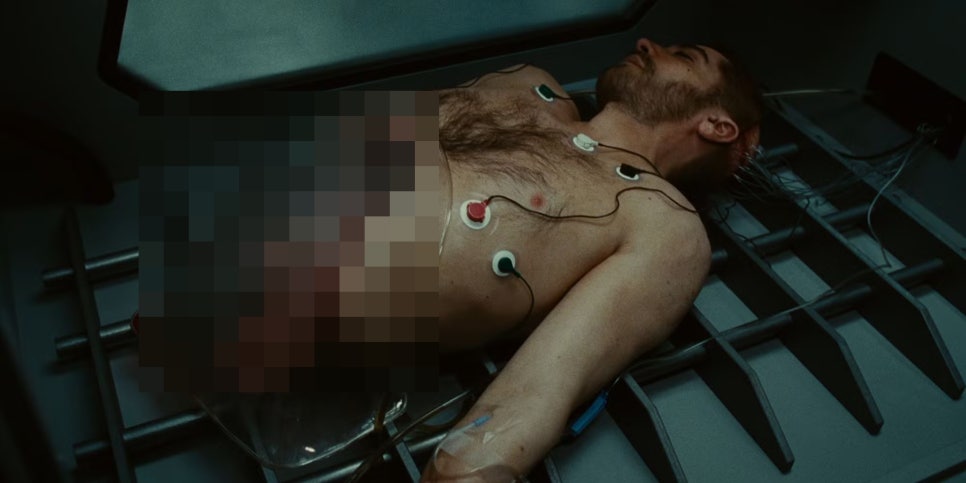영화 소스 코드에 숨겨진 철학 다른 사람의 몸에 들어가도 나는 나일까 최근 분위기가 확 바뀌었다 이미지 1