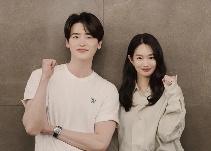 29억 뷰 원작 재혼 황후 6년 만에 실사화 지금 다시 보는 사람들이 많다.! 이미지 3