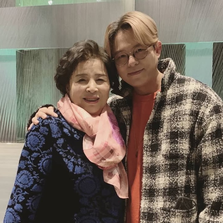 3개월 전 미우새 나왔던 토니안 엄마 갑자기 별세설.. 무슨 일 지금 보니 느낌이 완전히 다르다~! 이미지 3