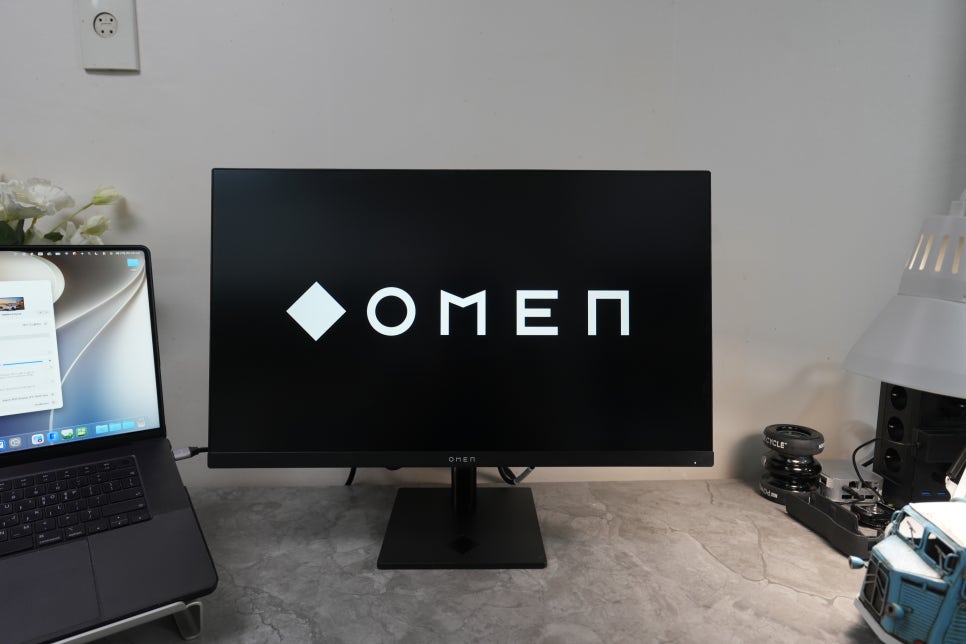 27인치 게이밍 모니터, HP OMEN 27Q G2로 게임과 작업 화면을 바꿔본 후기