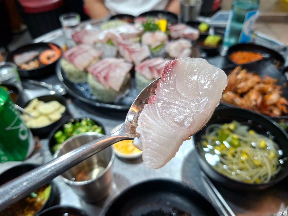 돼지코회조개구이 사진 2