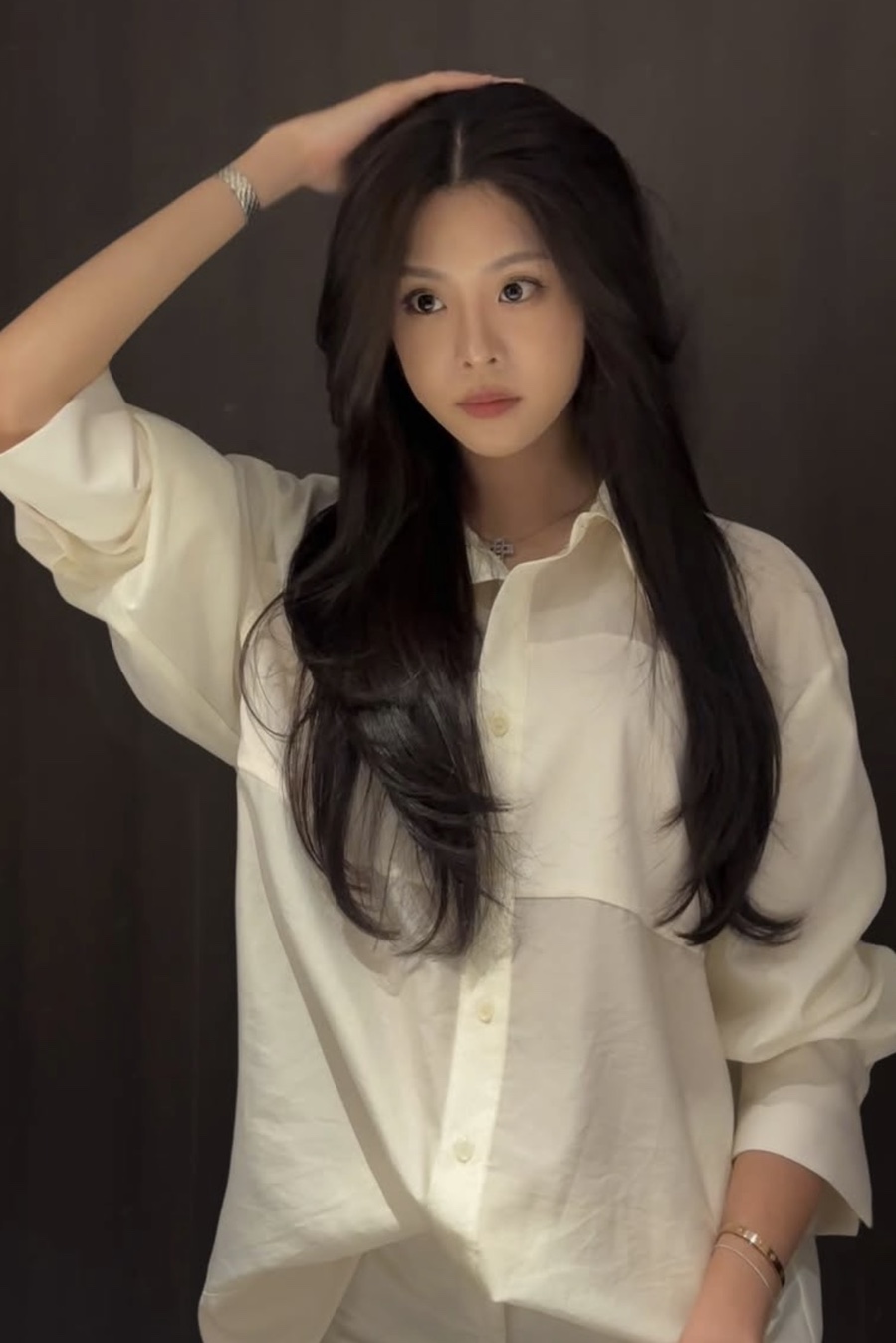 미스 성형 진으로 당선된건가.. 아빠 빽 논란인 우지원 딸 우서윤 미스코리아 패션 처음과 다르게 번졌다 이미지 2