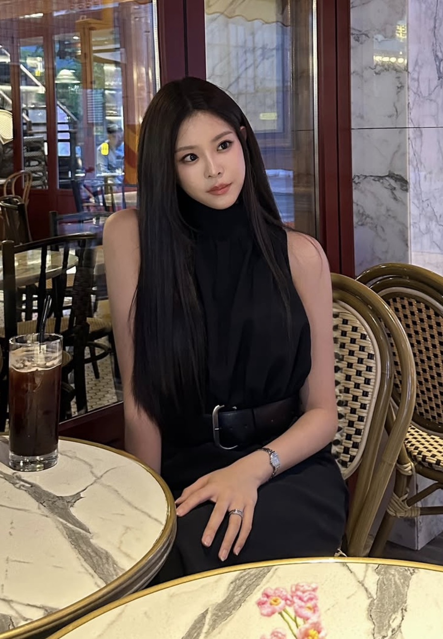 미스 성형 진으로 당선된건가.. 아빠 빽 논란인 우지원 딸 우서윤 미스코리아 패션 처음과 다르게 번졌다 이미지 4