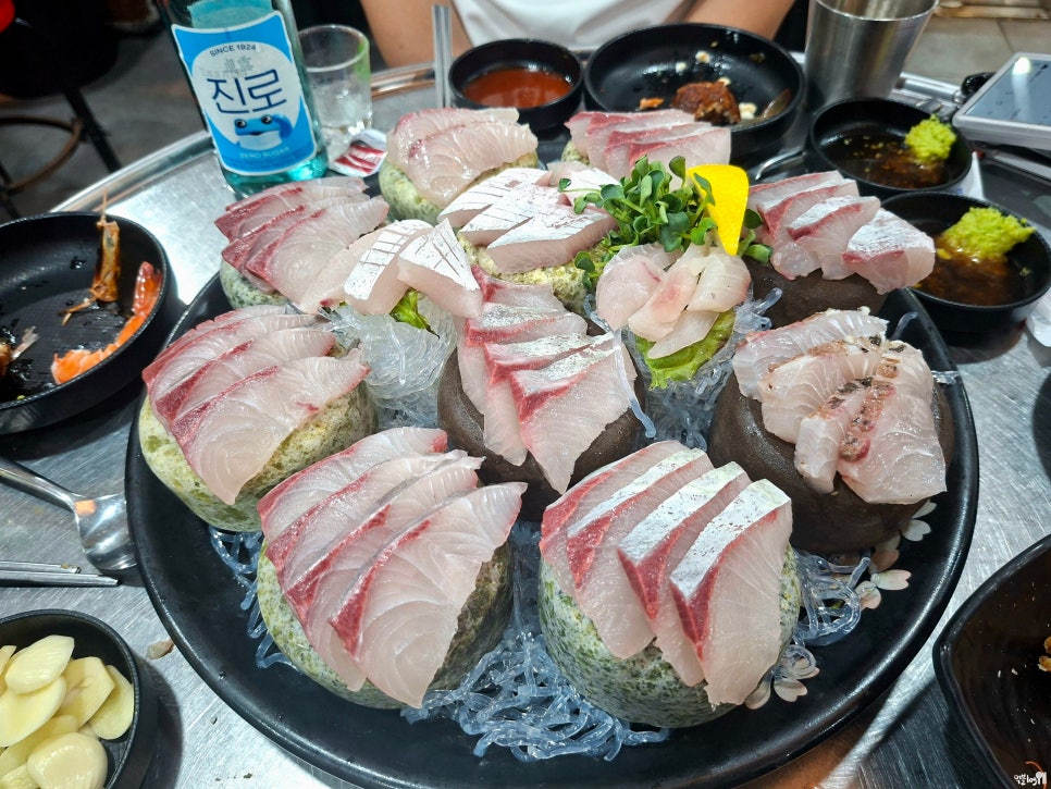 돼지코회조개구이 대표 사진