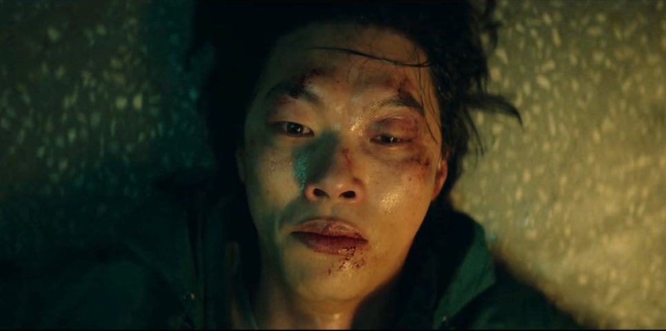 진짜 들쥐 같은 류준열 설경구 손잡고 무진성 잡는다 2 예전과 완전히 달라졌다 이미지 6