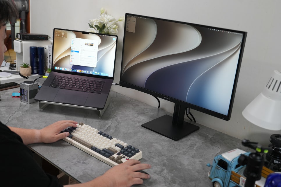 27인치 게이밍 모니터, HP OMEN 27Q G2로 게임과 작업 화면을 바꿔본 후기