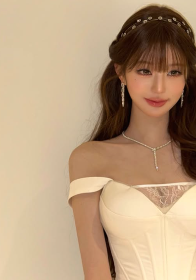 장원영 이번엔 완전히 다른 분위기 화이트 드레스로 완성한 우아한 순간 영상 하나로 반응 쏟아졌다 이미지 4