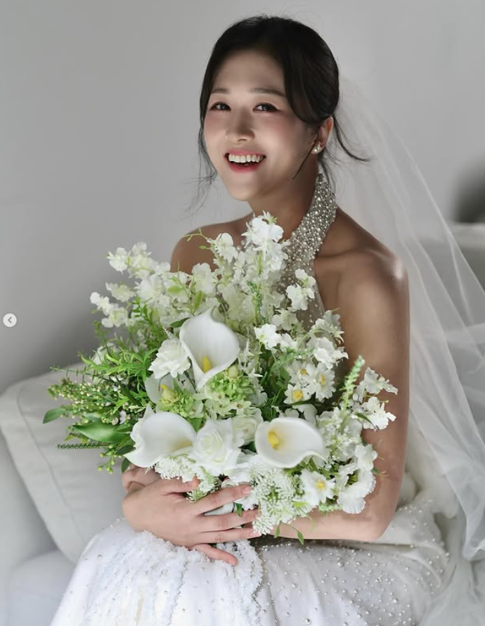 나솔 20기 교사 순자 결혼 청첩장 모임 동기들 총출동 두부상 영식 뽀뽀남 영호도 포착 관계가 다시 주 이미지 6