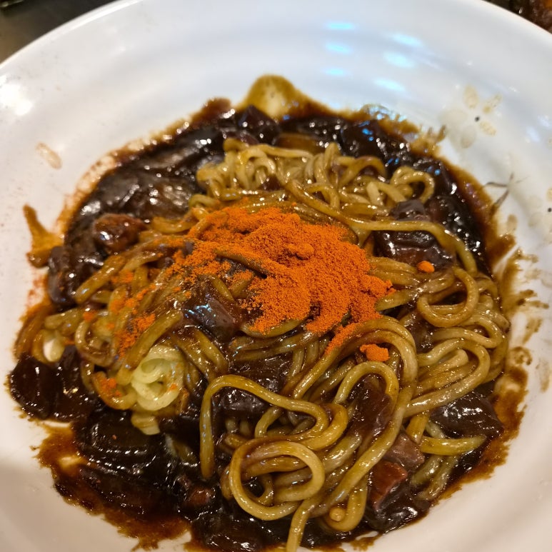 흥선 사진 4