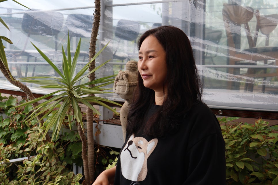 여름 여행 카메라 추천, 캐논미러리스 EOS R50로 가볍게 담은 카페 스냅