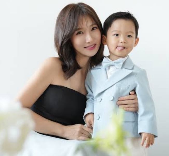 대학생 시절 이미 건물주에 28세 최연소 교수임용 예상과 전혀 다른 반응이 나온 이유 뭘까 이미지 6