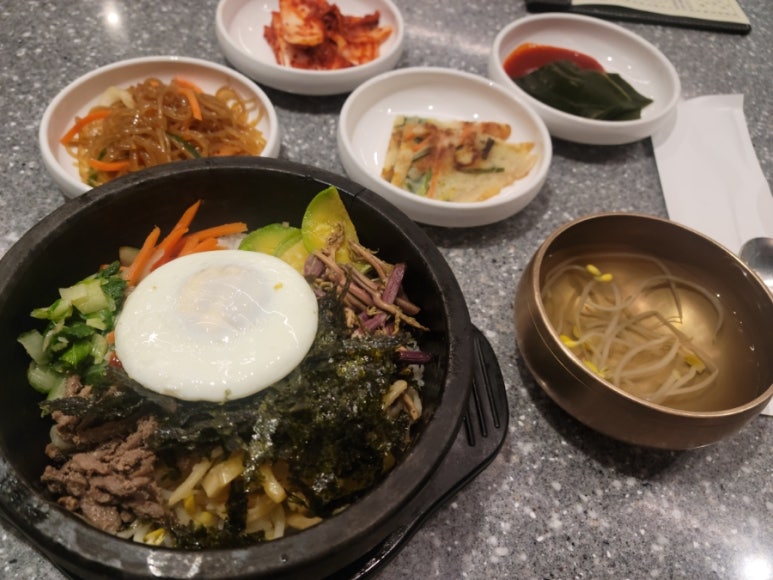 고향전주비빔밥 현대백화점천호점 사진 5