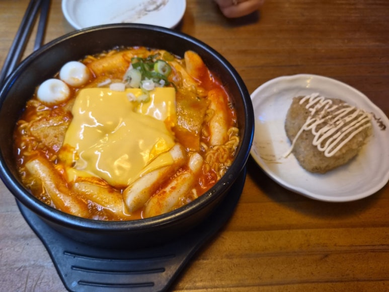 역전할머니맥주 서울대입구역점 사진 6