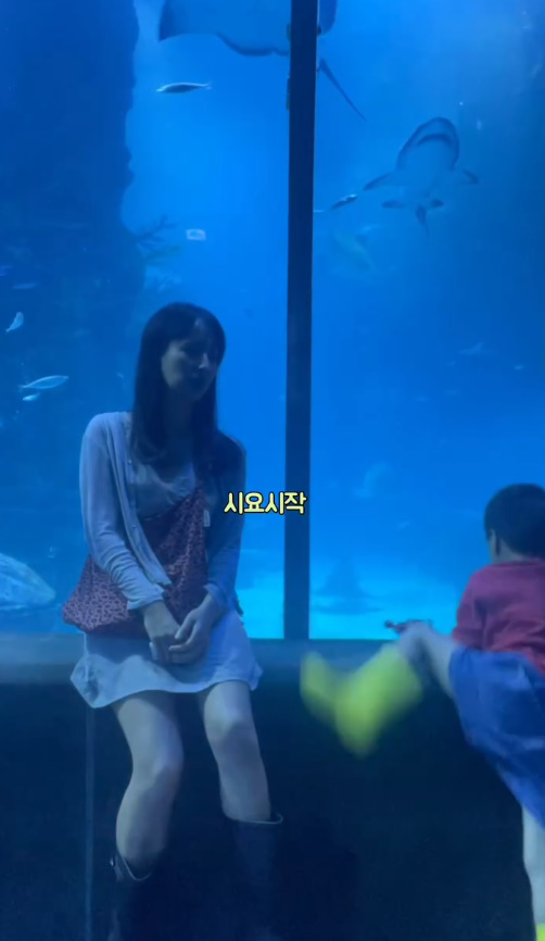 나솔 32기 정희 영호와 마지막 물놀이 즐겼다 아들과 셀카 찍기 도전 동기들 반응 폭발 지금 더 주목받 이미지 2