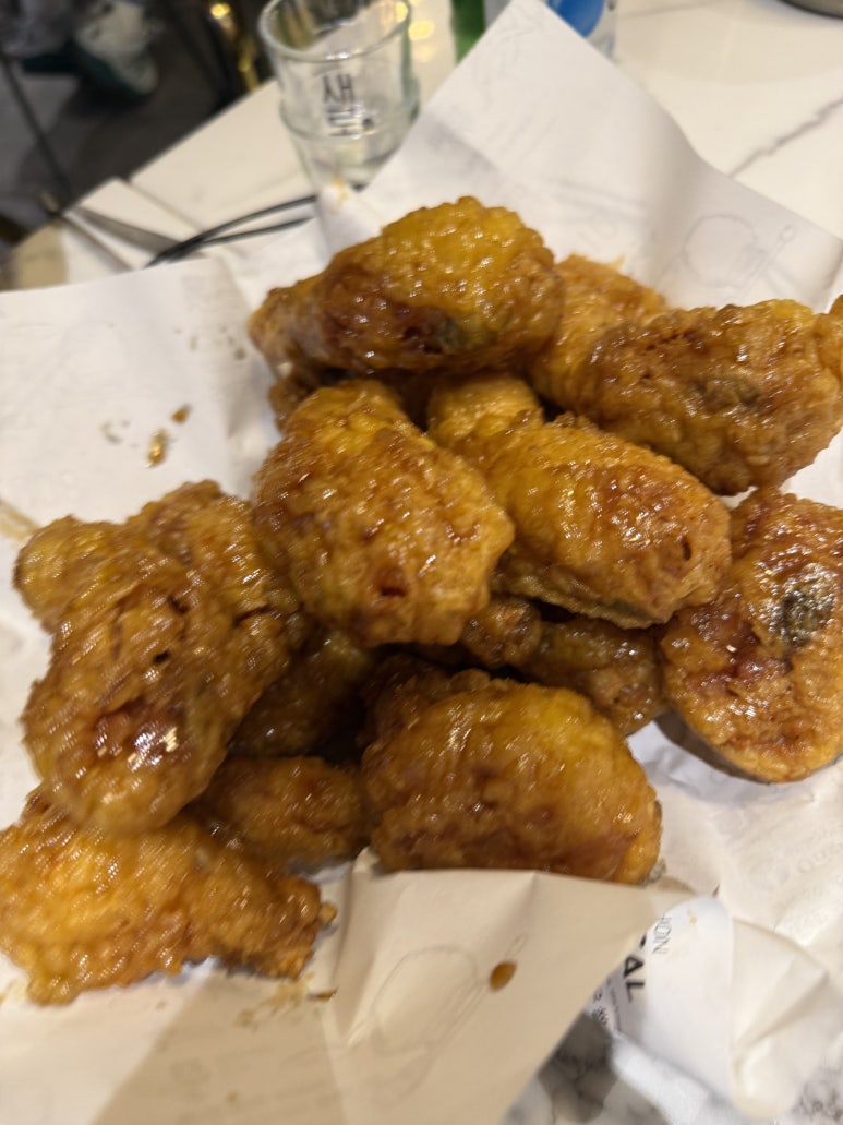 교촌치킨 광명1호점 사진 2