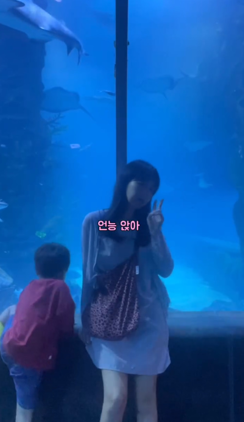 나솔 32기 정희 영호와 마지막 물놀이 즐겼다 아들과 셀카 찍기 도전 동기들 반응 폭발 지금 더 주목받 이미지 3