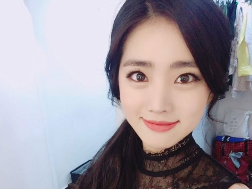 연예계 결혼 러시 다음 주자는 윤종훈 ♥ 한은서 11월 결혼 드라마로 맺은 인연 관계 하나로 흐름이 바 이미지 2