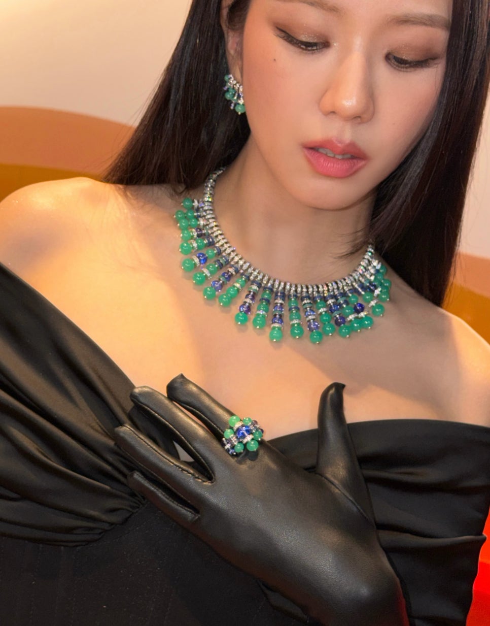 까르띠에 하이주얼리보다 더 화려하고 미모가 Ai 같은 블랙핑크 지수 예전과 완전히 달라졌다 이미지 5