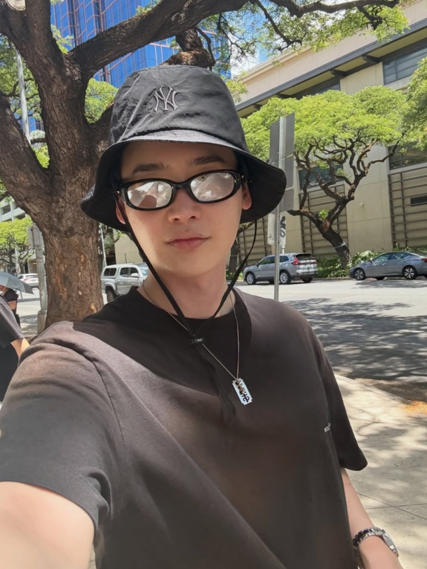 헤어진 뒤 같은 날 둘 다 변했다.. 아이유는 단발 지금 다시 보는 사람들이 많다.! 이미지 6