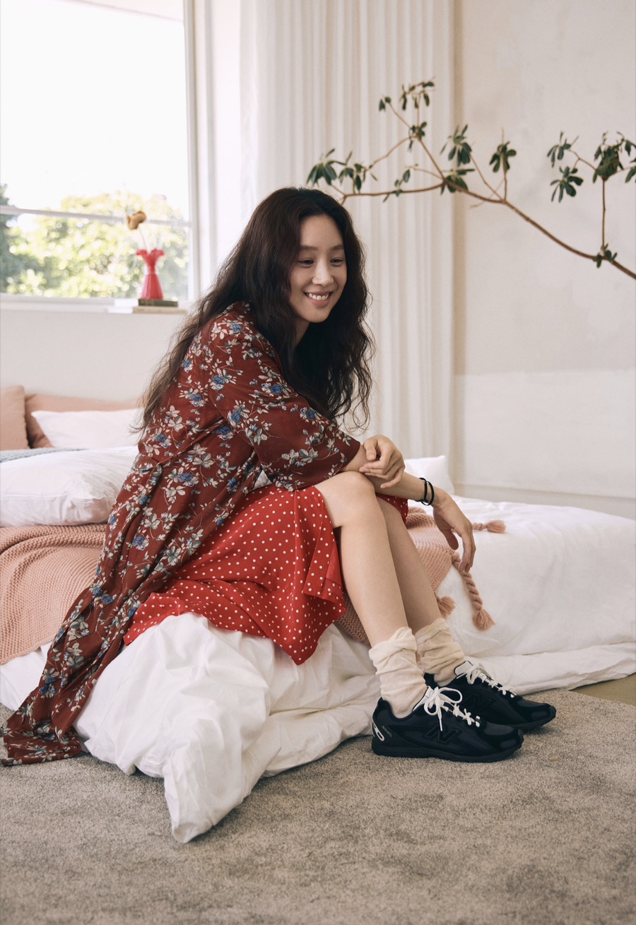 정려원 운동화 뭐길래 핫해 최근 분위기가 확 바뀌었다 이미지 6