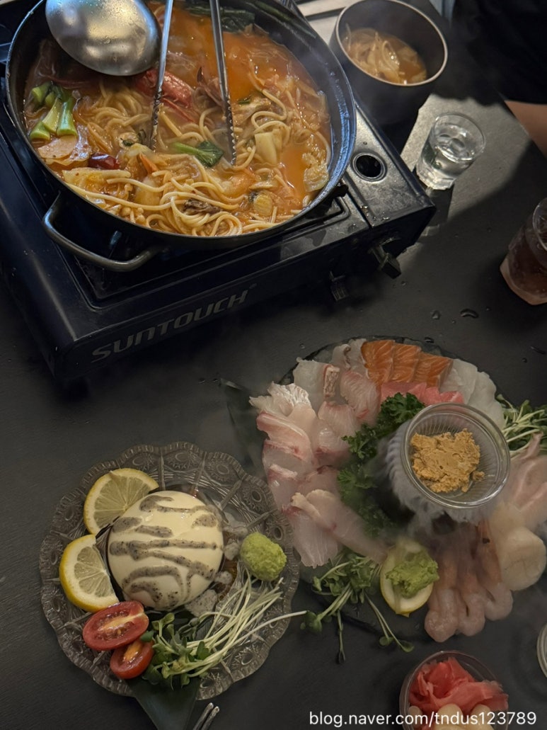 어테이너블 사진 5