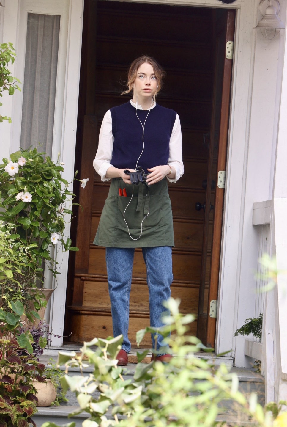 영화 촬영장에서 남편과 포착된 엠마 스톤 이 순간 이후 평가가 달라졌다 이미지 2