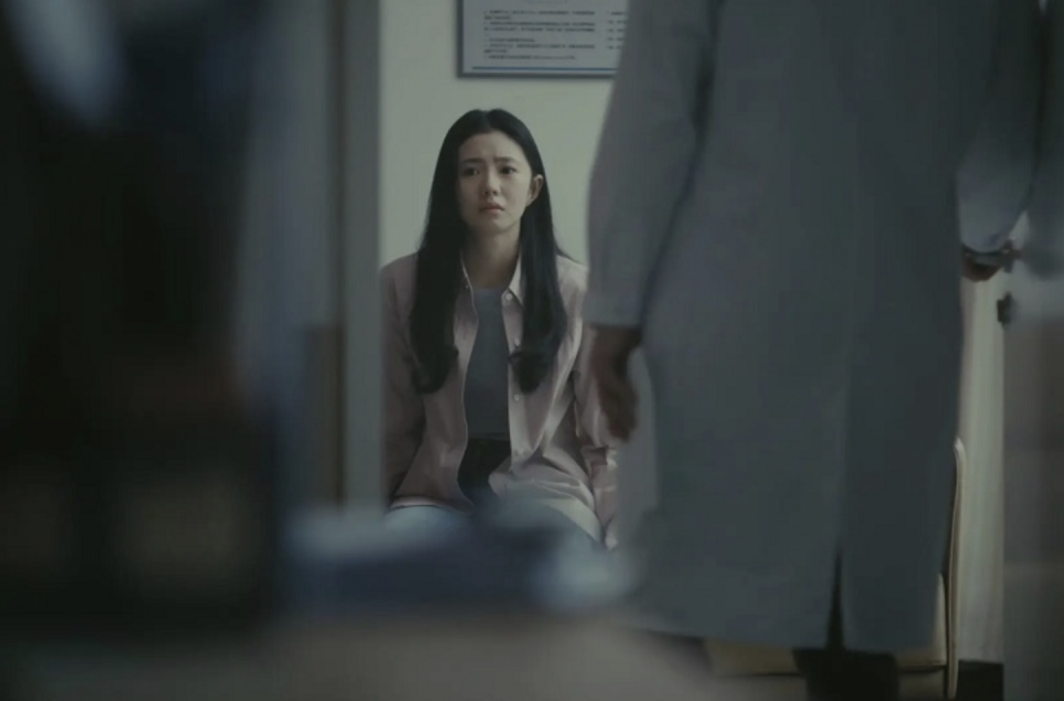 국내에선 홍보도 안 했는데... 넷플릭스 공개 하루 만에 1위 오른 중국 스릴러 영화 처음 기록과 반응 이미지 2