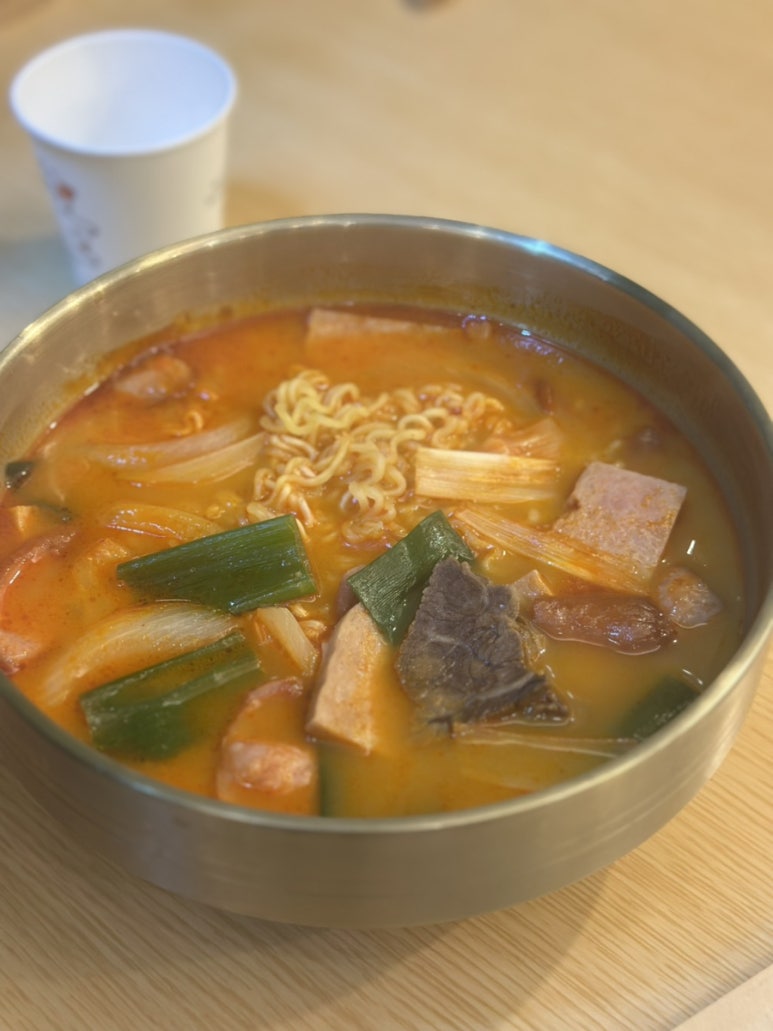 정오의식탁 롯데몰광교점 사진 4
