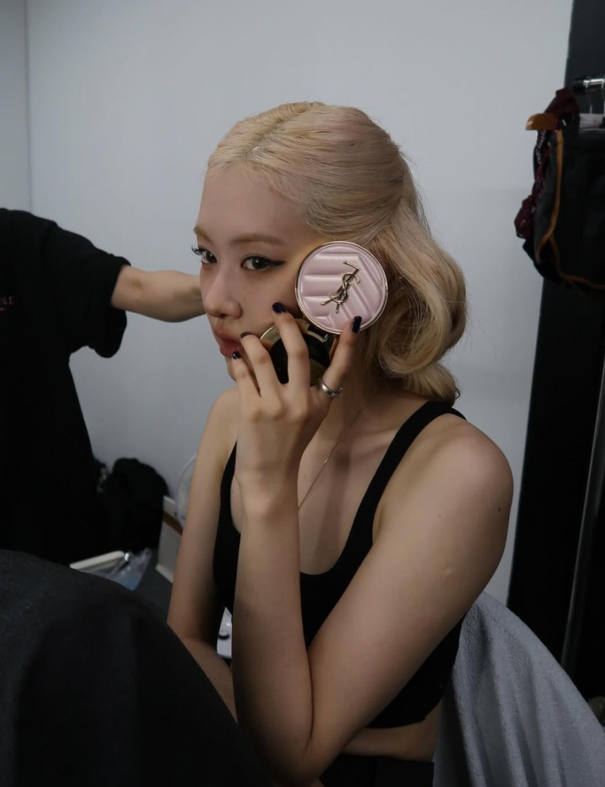 요즘 예쁜 사람들은 머리 이렇게 묶더라 얼굴까지 예뻐 보이는 대세 헤어스타일 예전과 완전히 달라졌다 이미지 1