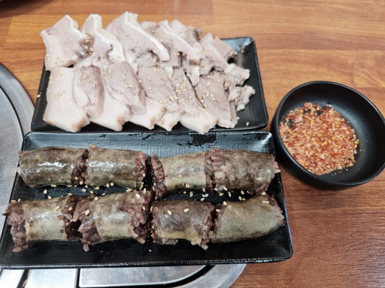 부산아지매국밥 의정부중앙점 사진 3