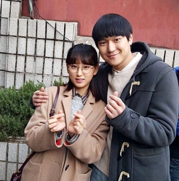 우리 절대 사귀지 말자.. 16년째 이 약속 지키고 있다는 남녀 연예인 말 한마디에 반응 터졌다 이미지 5