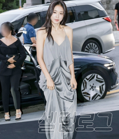 이영애 이민정이 나란히 섰는데도 예전과 완전히 달라졌다 이미지 4