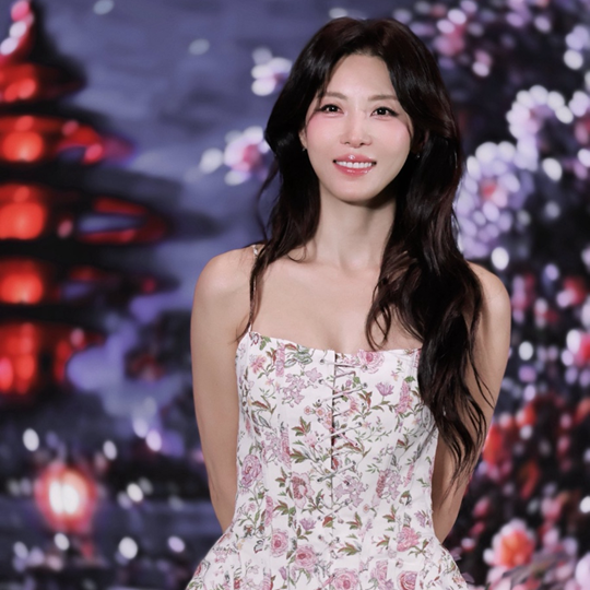 48세 하지원이 입으니 아이돌 같았다 무대부터 공항까지 의외의 SPA 패션 근황 하나로 분위기 바뀌었다 이미지 2