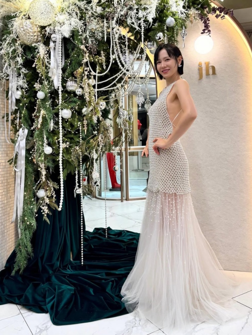 수많은 여배우 본 이서진도 제일 예쁘다는 44세 손예진 관리법 요즘 들어 반응이 커지고 있다 이미지 6