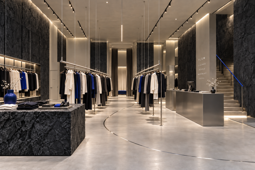 FLOW Fashion Store · KAIROS DESIGN