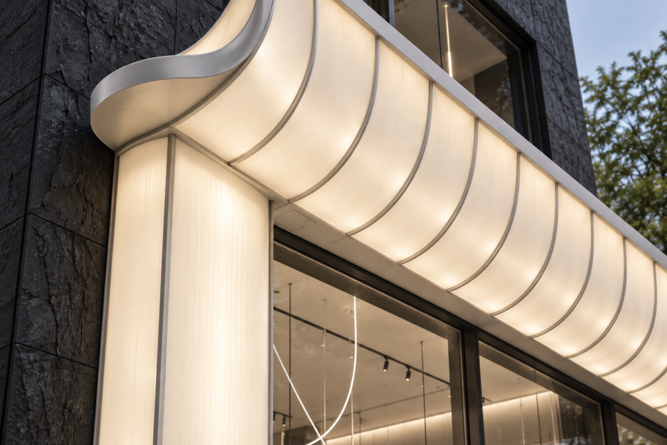 FLOW Fashion Store · KAIROS DESIGN