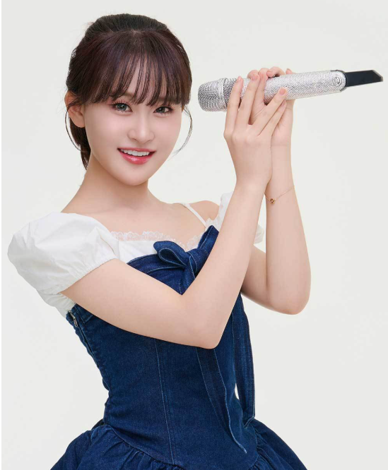 심수봉 앞에 노래부른 여자라고 예상과 전혀 다른 반응이 나온 이유 뭘까 이미지 5
