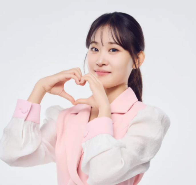 심수봉 앞에 노래부른 여자라고 예상과 전혀 다른 반응이 나온 이유 뭘까 이미지 3