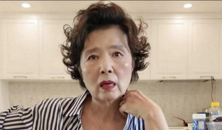 스폰제안 받아들였다가 삶이 어려워진 사람들도 봤다는 윤미라 근황 하나로 분위기 바뀌었다 이미지 2