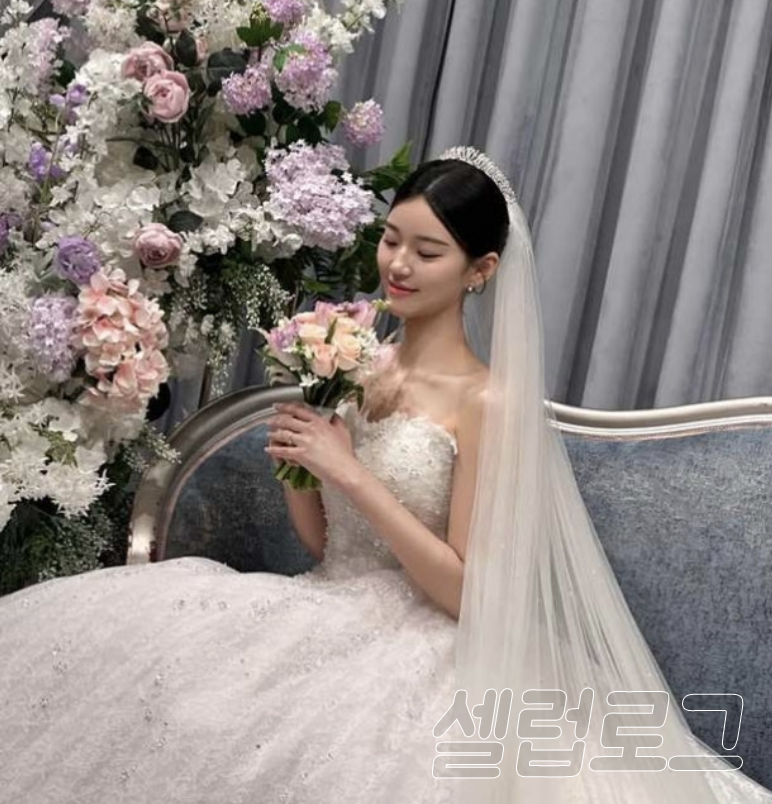 진짜 이쁘구나.. 나솔 11기 순자 기록 이후 시선이 달라졌다 이미지 6