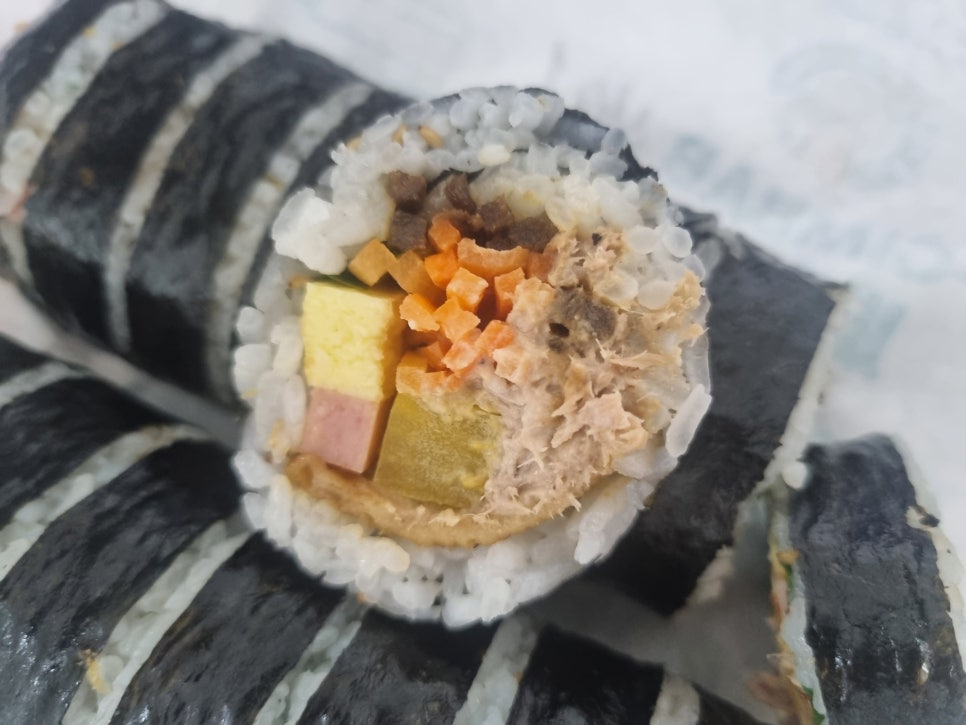 싸다김밥 천호역점 사진 2