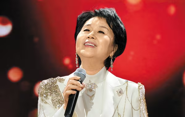 심수봉은 후배한테 왜 이러나 논란이 쉽게 가라앉지 않는 이유는 이미지 5