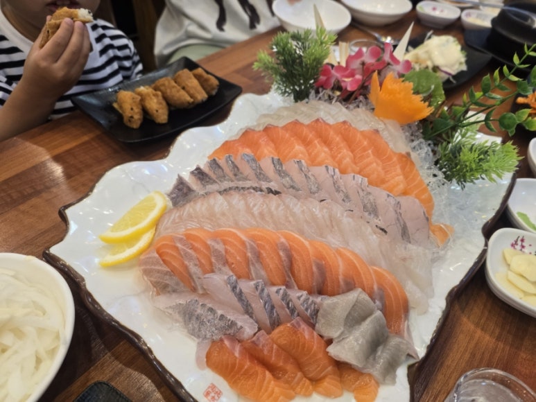 빛나는바다 신시가지점 사진 3