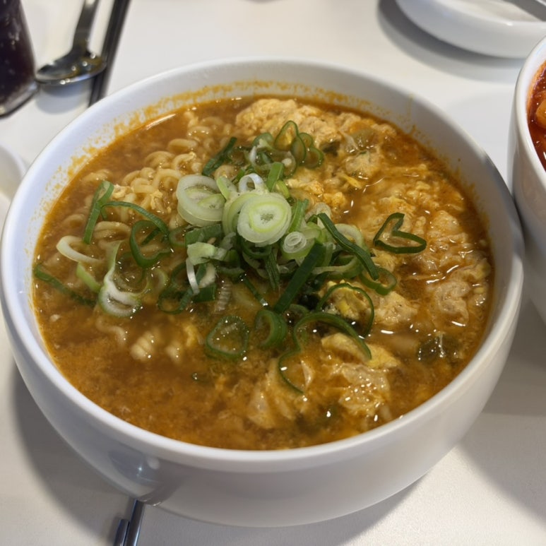 블루토스낵 서울대입구본점 사진 5