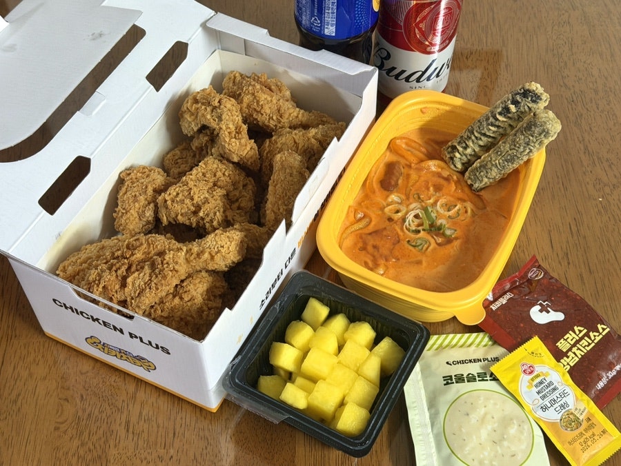 치킨플러스 수원권선점 사진 7