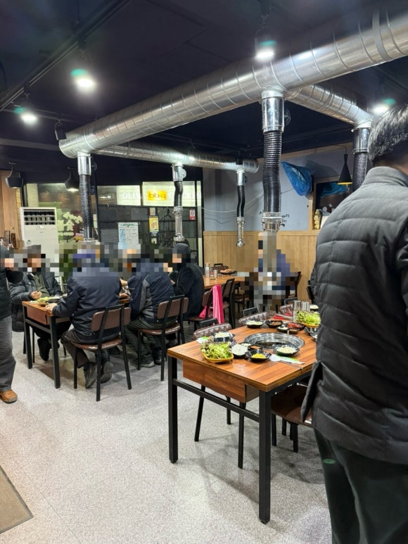 산야초숯불갈비 이미지