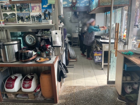 고향식당 이미지