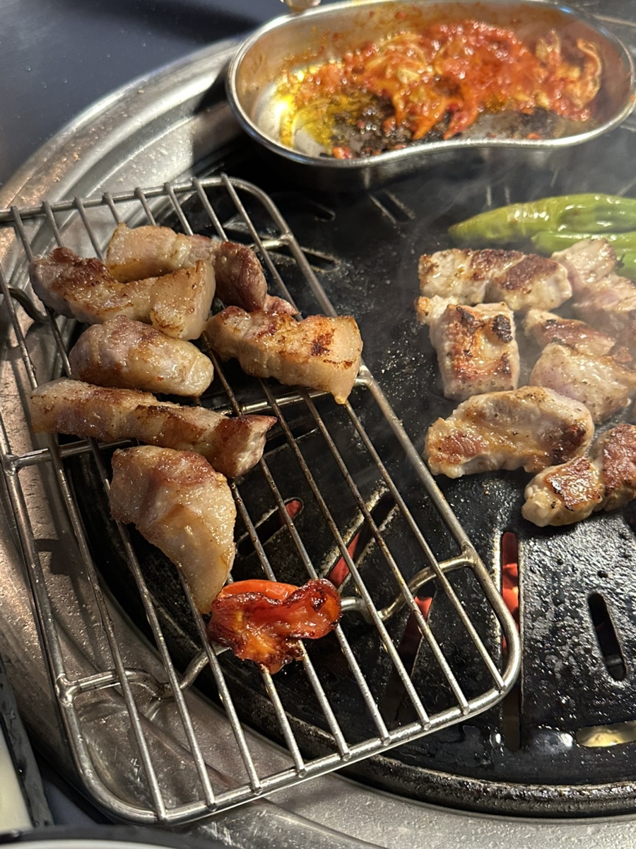돈담 잠실새내본점 사진 3