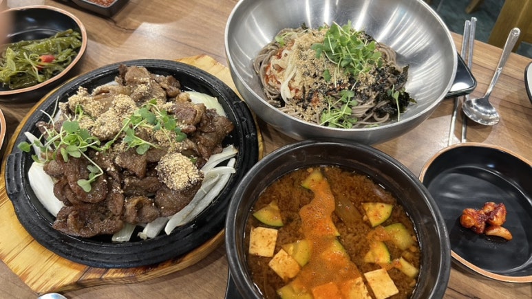 명성막국수 석갈비떡갈비 이미지